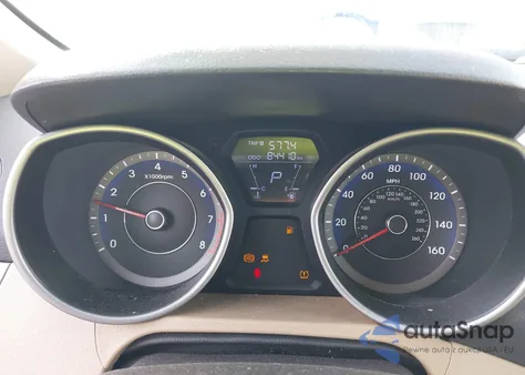 2012 Hyundai Elantra Gls (Ulsan Plant) z USA, uszkodzony, nr VIN KMHDH4AE6CU201065